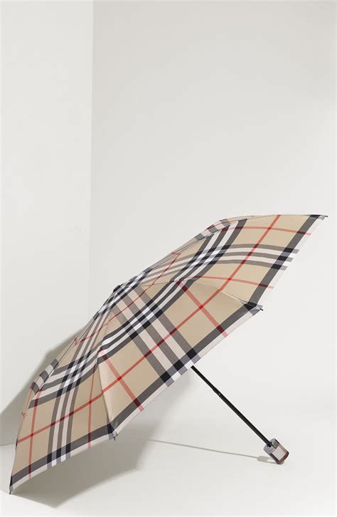 Burberry umbrella sale